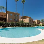 Apartment Seaview 2br Penthouse With Terrace & Pool Access *