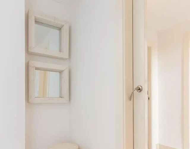 Seaview 2br Penthouse With Terrace & Pool Access * Εστεπόνα