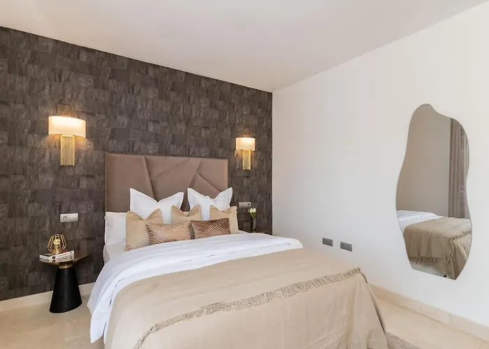 Seaview 2br Penthouse With Terrace & Pool Access Διαμέρισμα