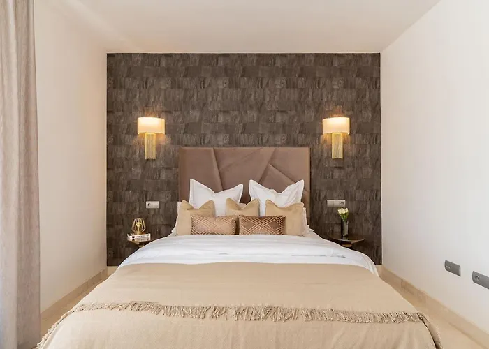 Διαμέρισμα Seaview 2br Penthouse With Terrace & Pool Access *