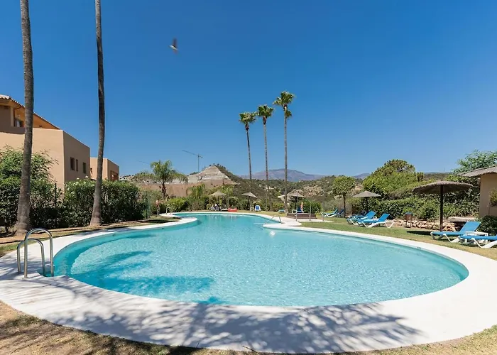 Seaview 2br Penthouse With Terrace & Pool Access Διαμέρισμα Εστεπόνα